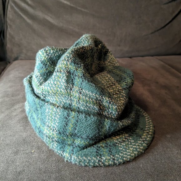 Quiksilver Plaid Rimmed Beanie - Picture 3 of 3